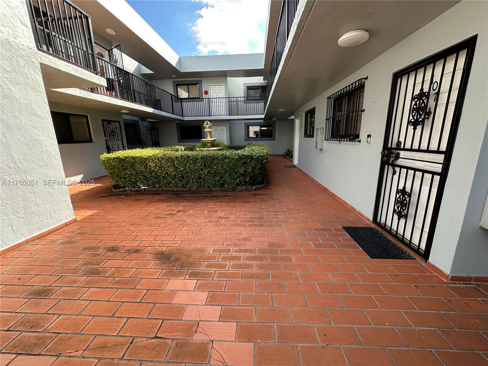 1340 W 41st Street 201, Hialeah, FL 33012 photo 8