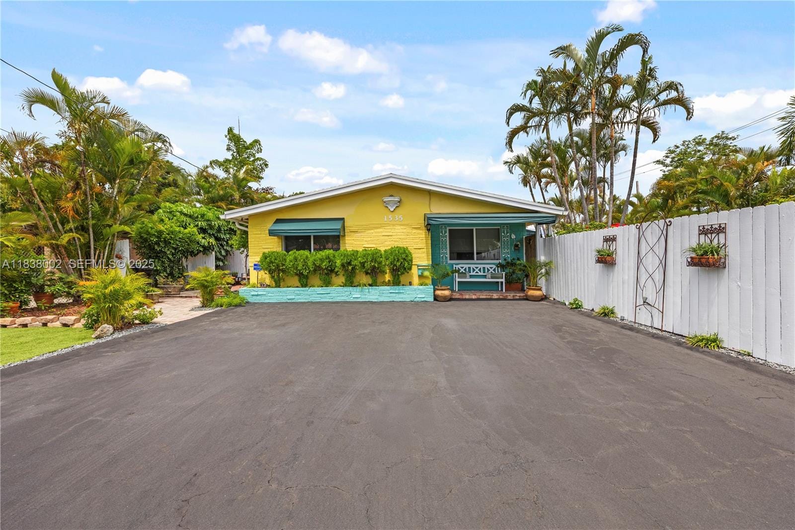 1535 NE 5th Terrace, Fort Lauderdale, FL 33304