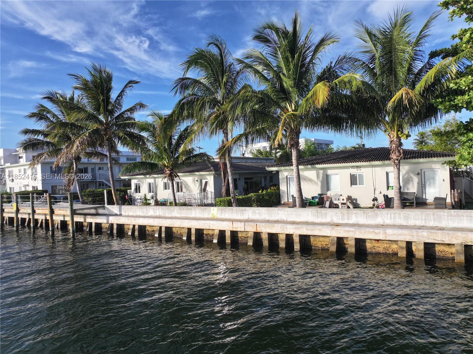 2200 Bay Drive 3, Miami Beach, FL 33141, Miami Beach