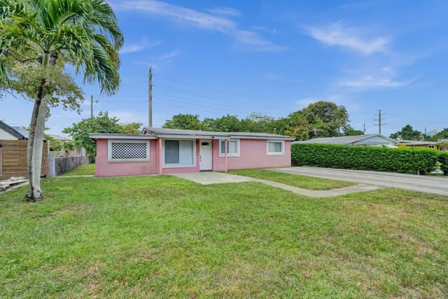 3018 N 58th Avenue, Hollywood, FL 33021