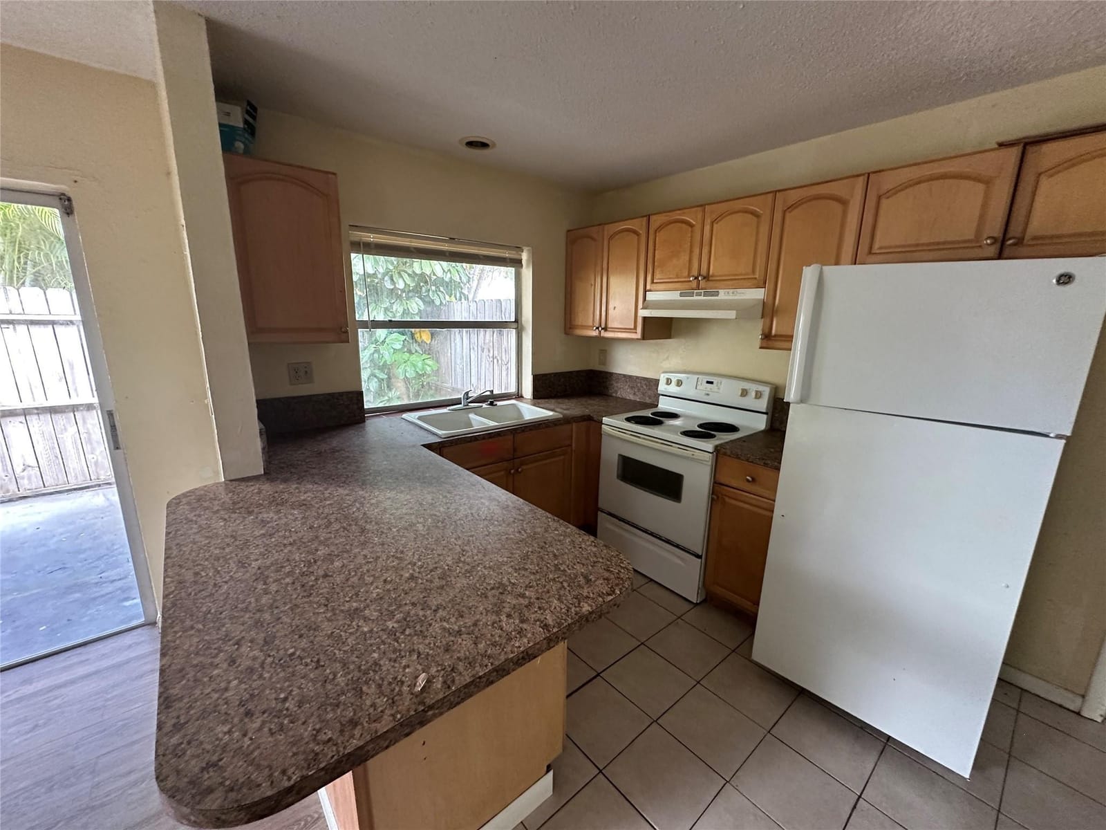 3006 NW 4th Terrace 1, Pompano Beach, FL 33064