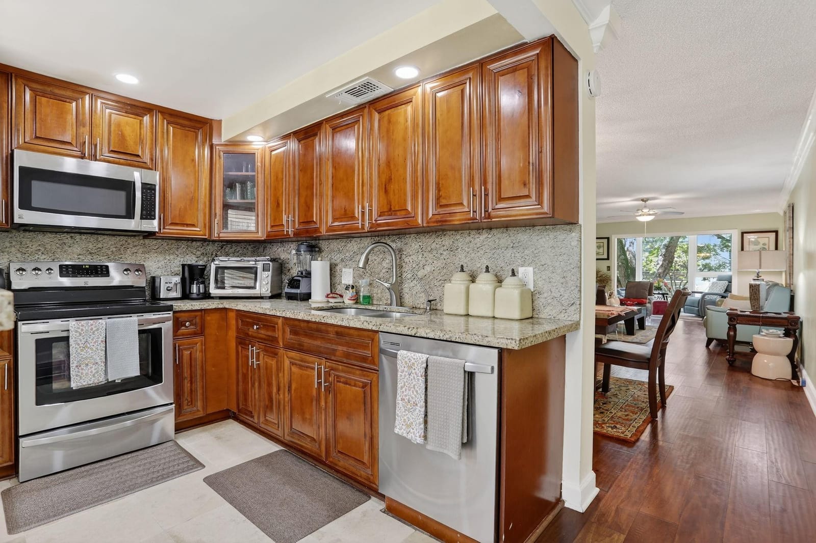 2403 Antigua Circle B2 — photo 2