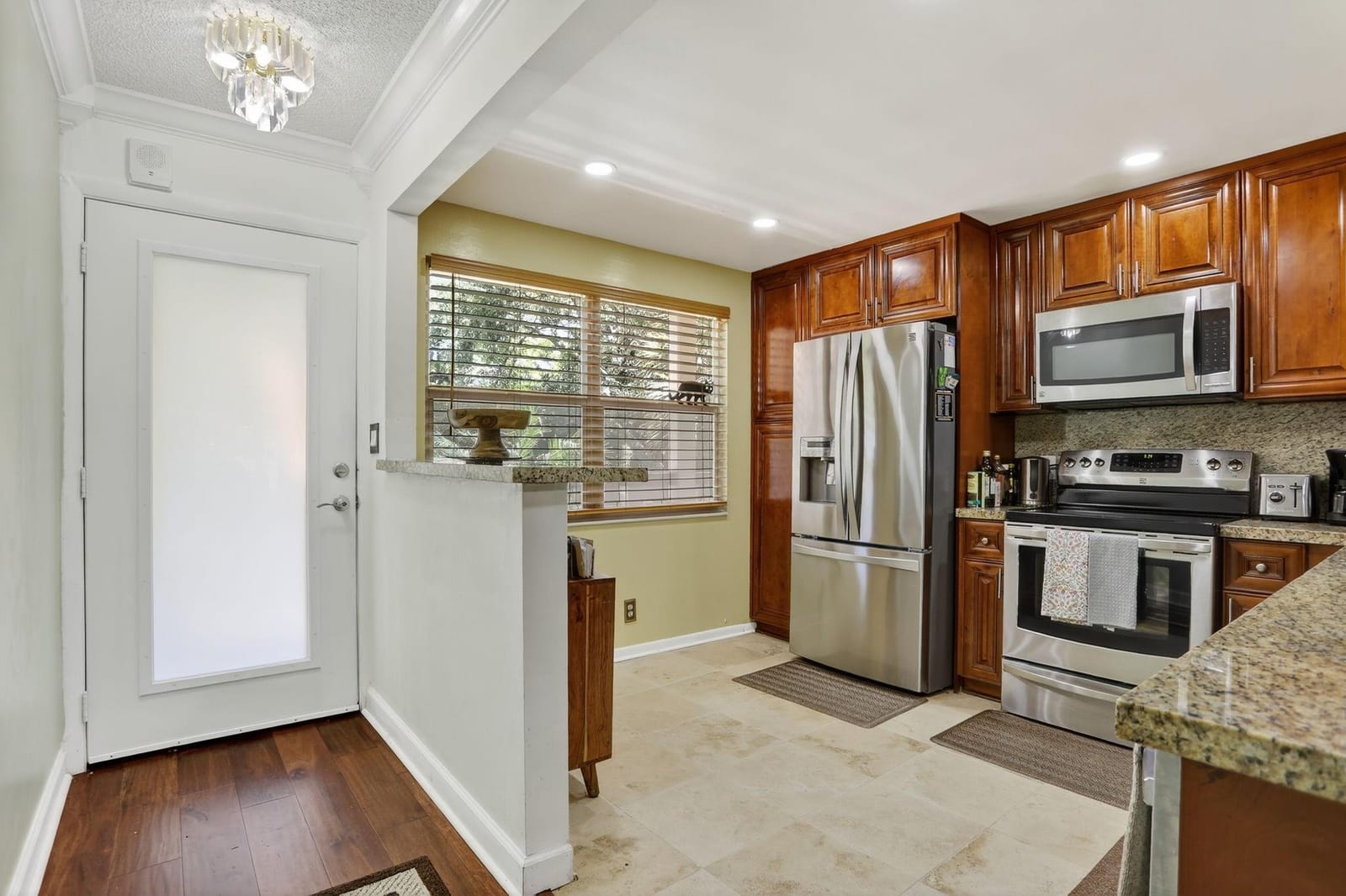2403 Antigua Circle B2 — photo 3