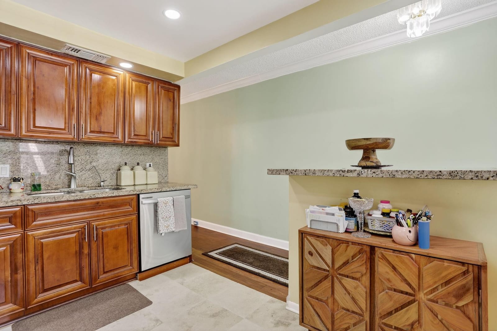 2403 Antigua Circle B2 — photo 7