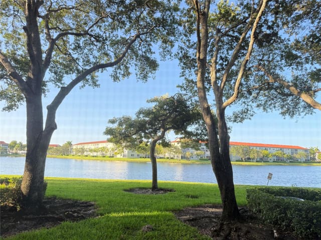 13001 SW 15th Court 106T, sold in Ivanhoe, Pembroke Pines, FL