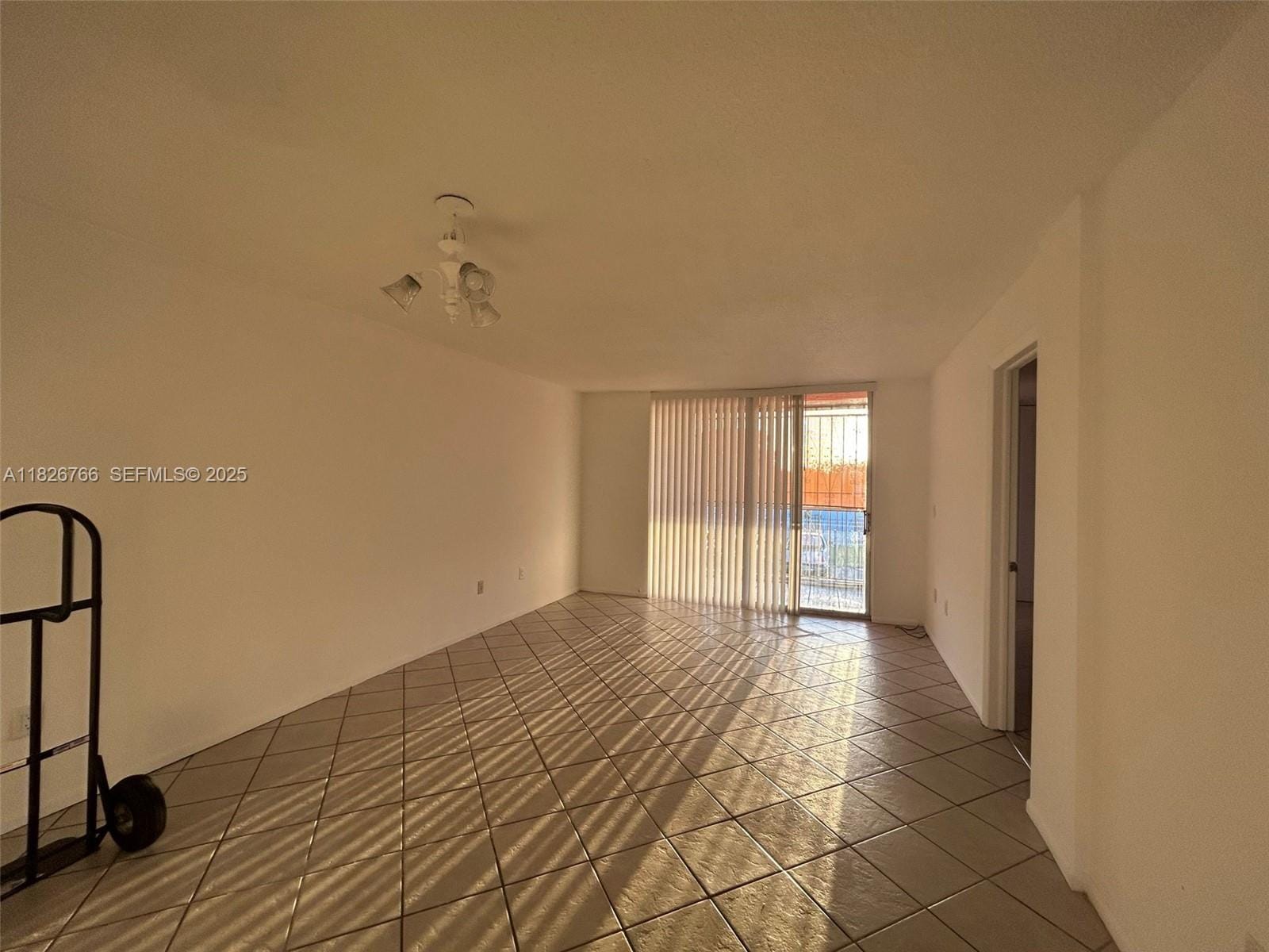 19715 SW 114th Avenue 258 — photo 3