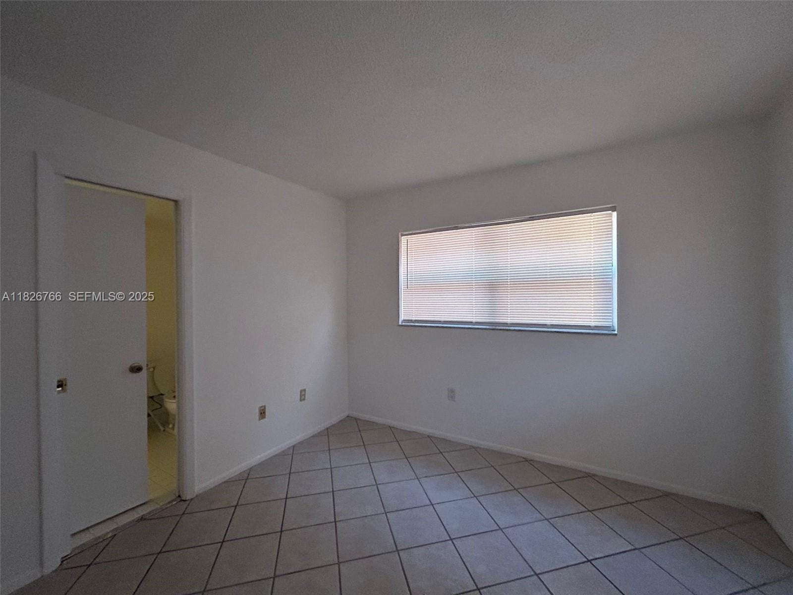 19715 SW 114th Avenue 258 — photo 7