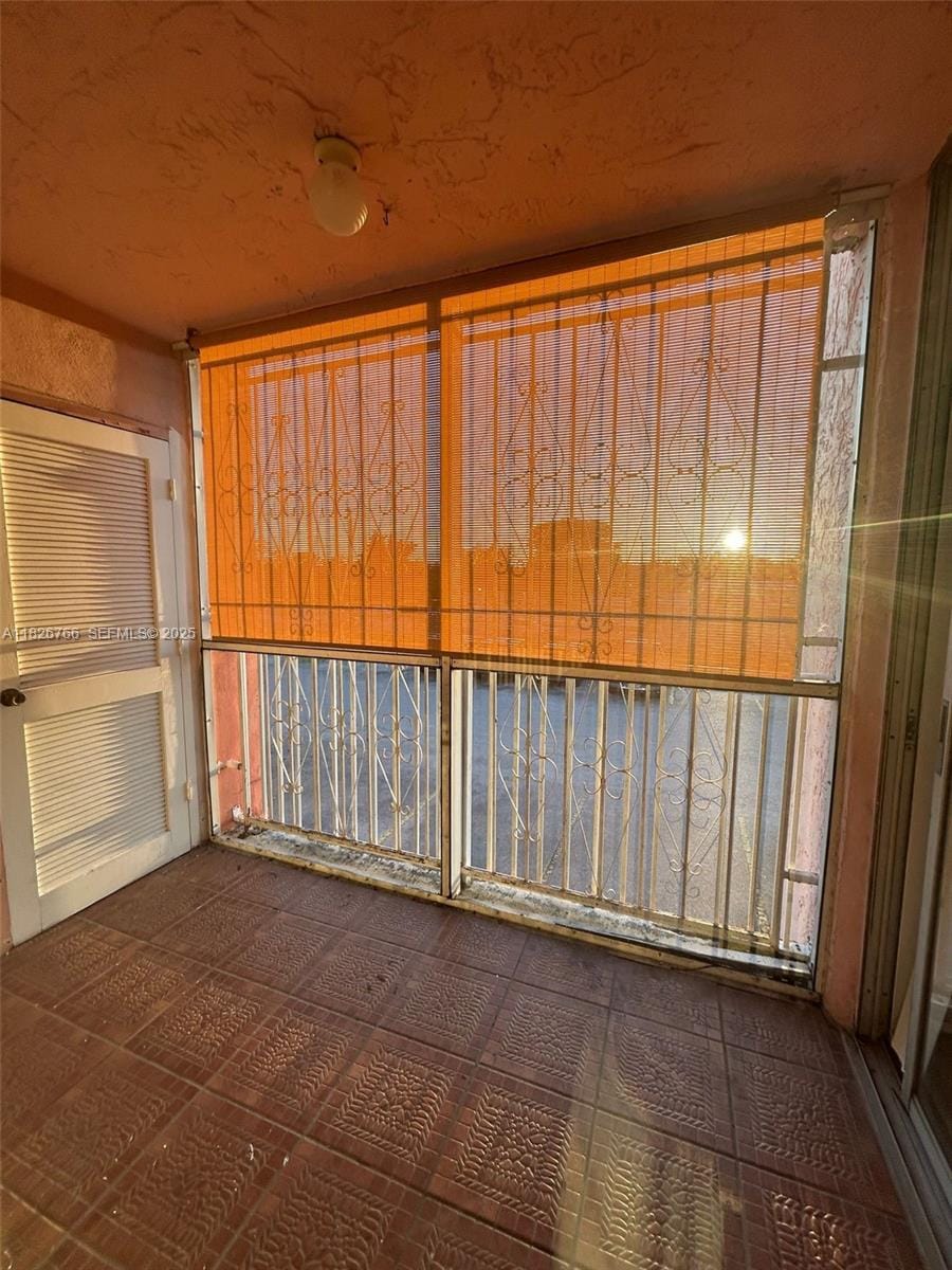 19715 SW 114th Avenue 258 — photo 8