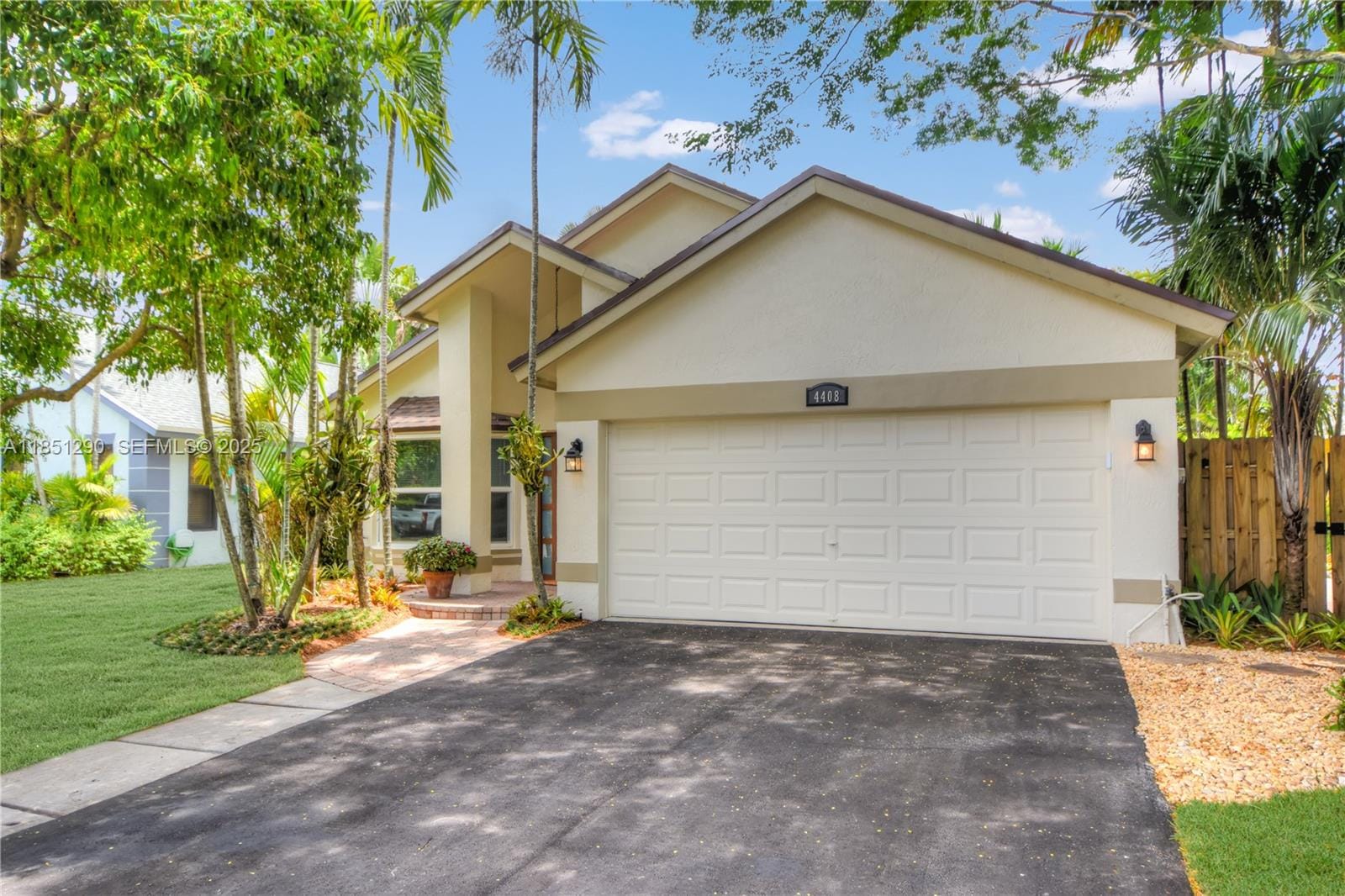 4408 NW 99th Avenue, Sunrise, FL 33351 photo 9