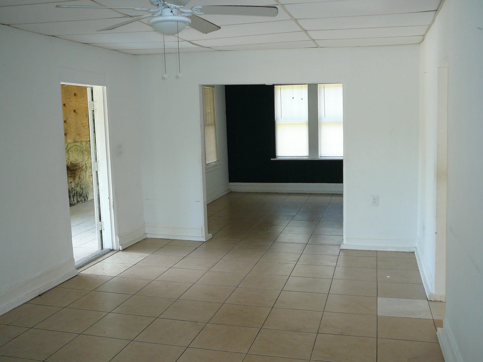2926 Sunrise Boulevard — photo 11