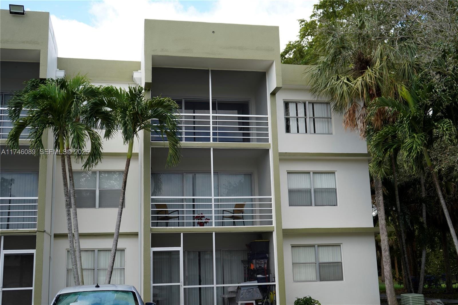 4215 N University Drive 301, Sunrise, FL 33351 photo 2