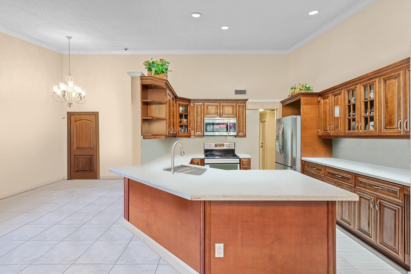 3530 Torremolinos Avenue A-31 — photo 12