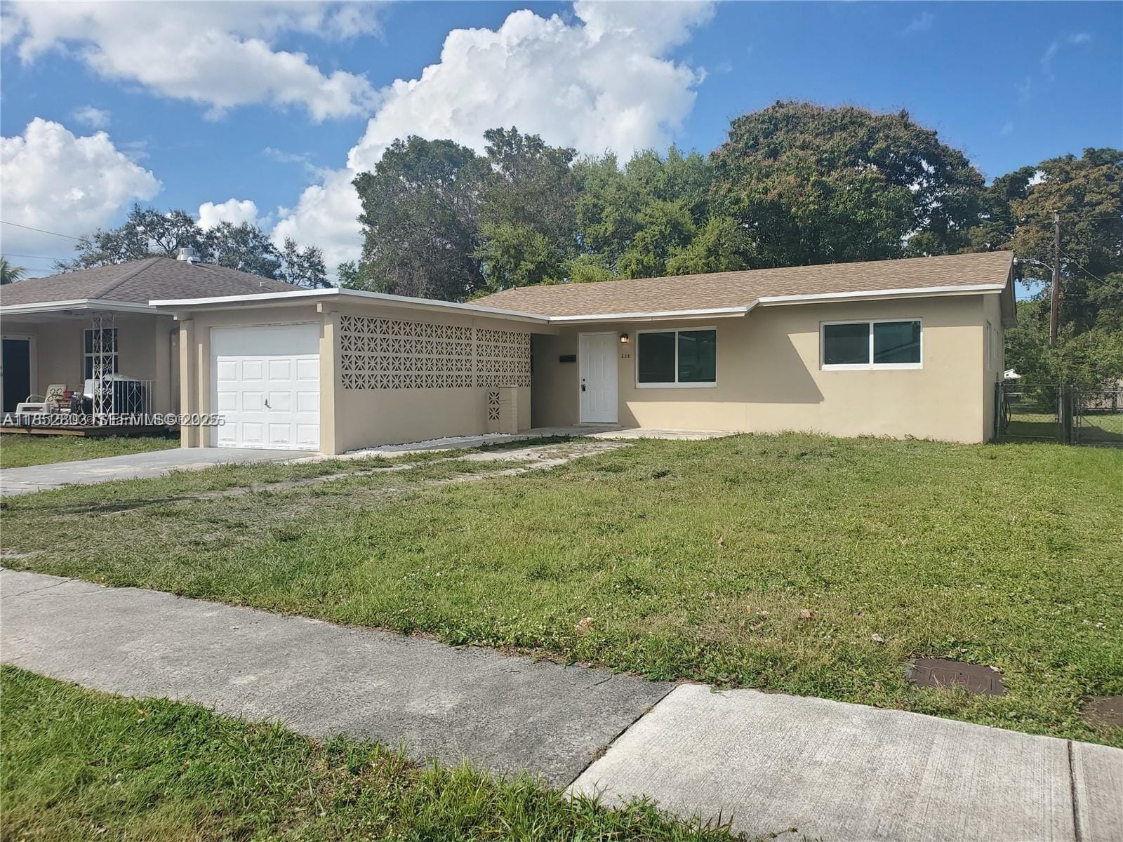 238 SW 6th Street, Dania Beach, FL 33004 photo 2