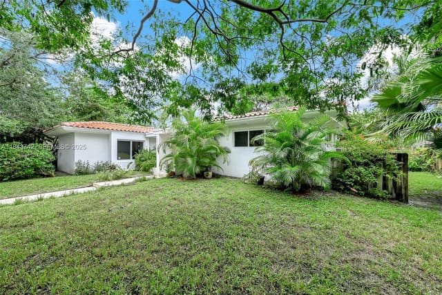10619 NE 10th Place, sold in Miami Shores Estates, Miami Shores, FL