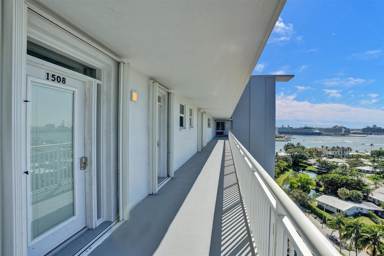 1920 S Ocean Drive 1508 — photo 6