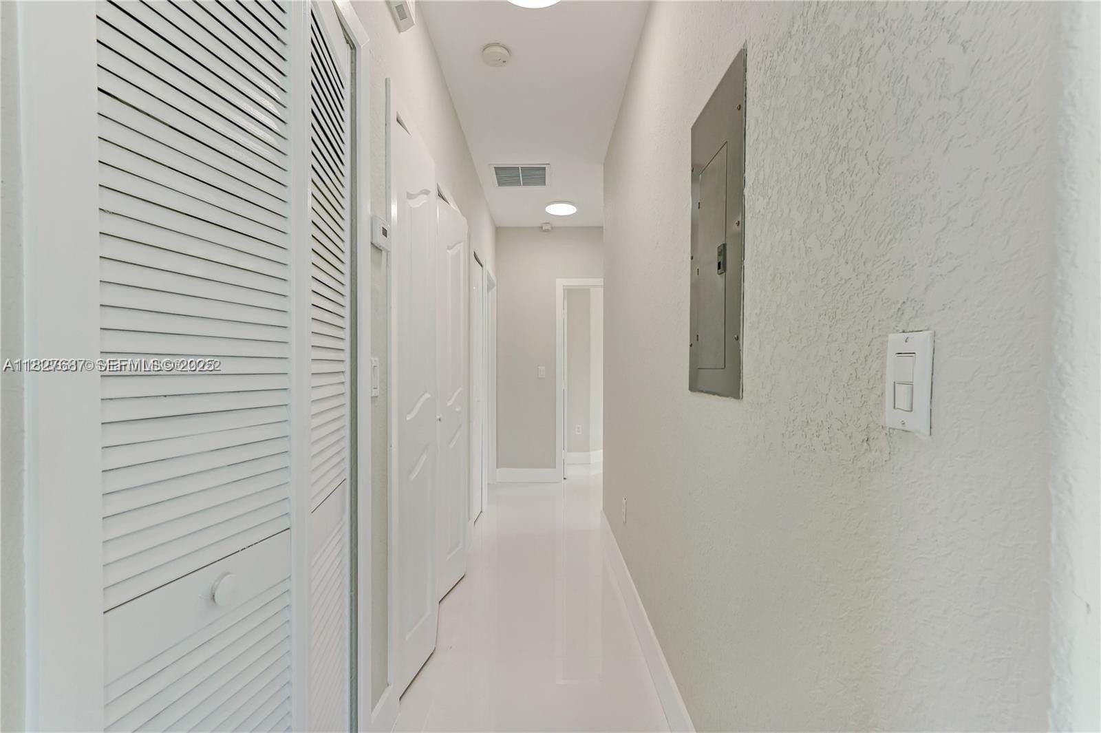 709 SE 14th Place, Homestead, FL 33033 photo 12