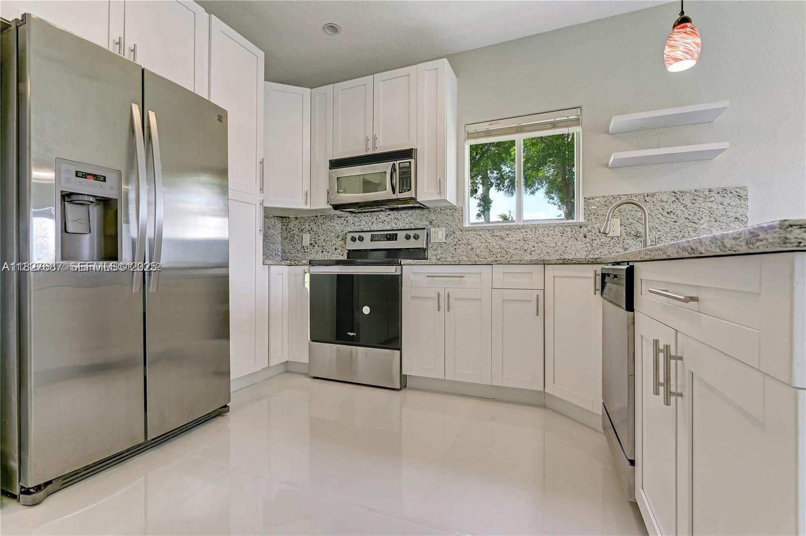 709 SE 14th Place, Homestead, FL 33033 photo 6