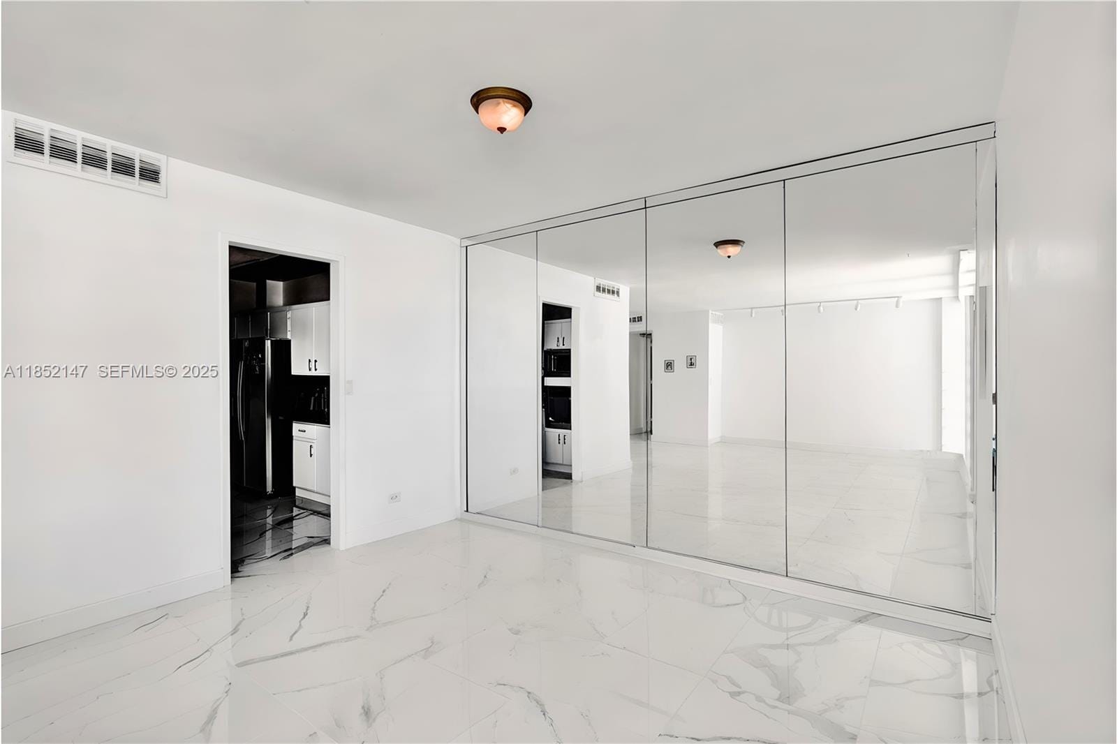 5055 Collins Avenue 5A — photo 11