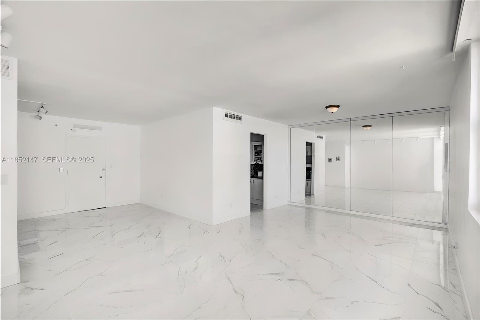 5055 Collins Avenue 5A — photo 12