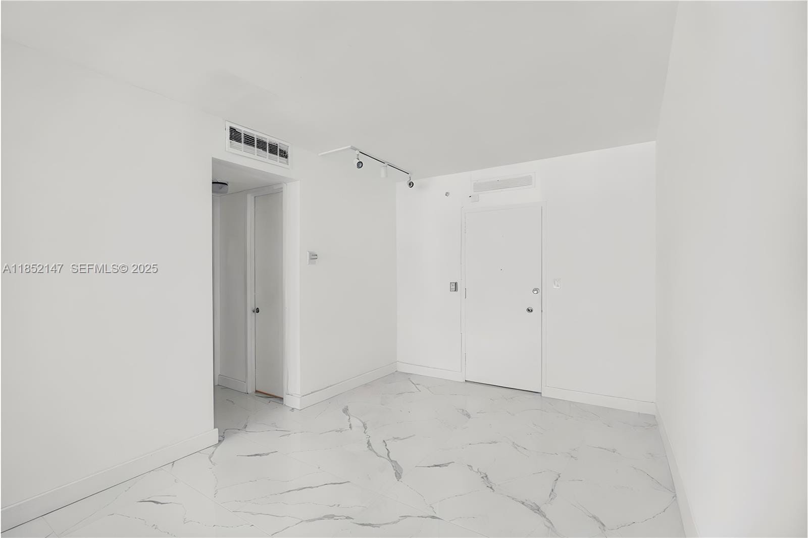 5055 Collins Avenue 5A, Miami Beach, FL 33140 photo 14