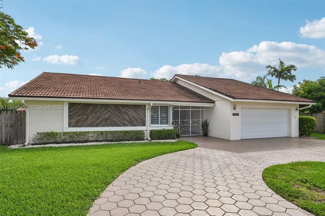 12805 SW 110th Terrace, sold in Lindgren East, Miami, FL