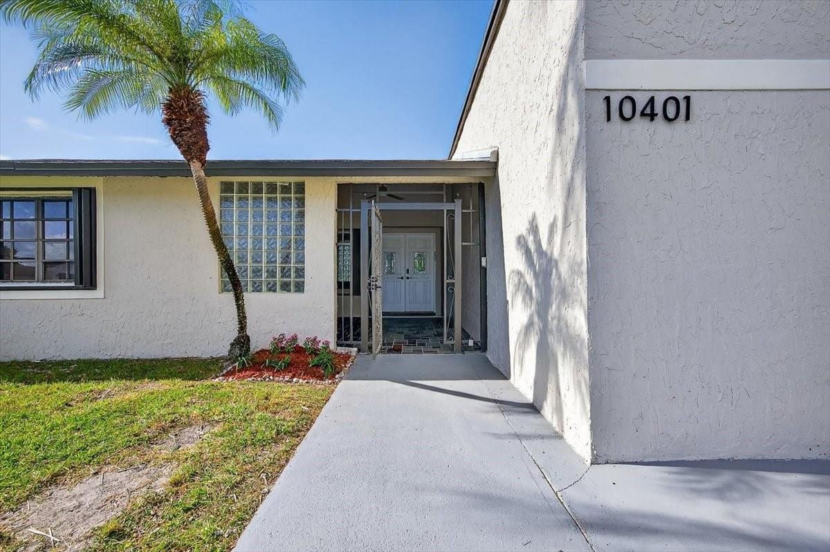 10401 SW 167th Street — photo 2