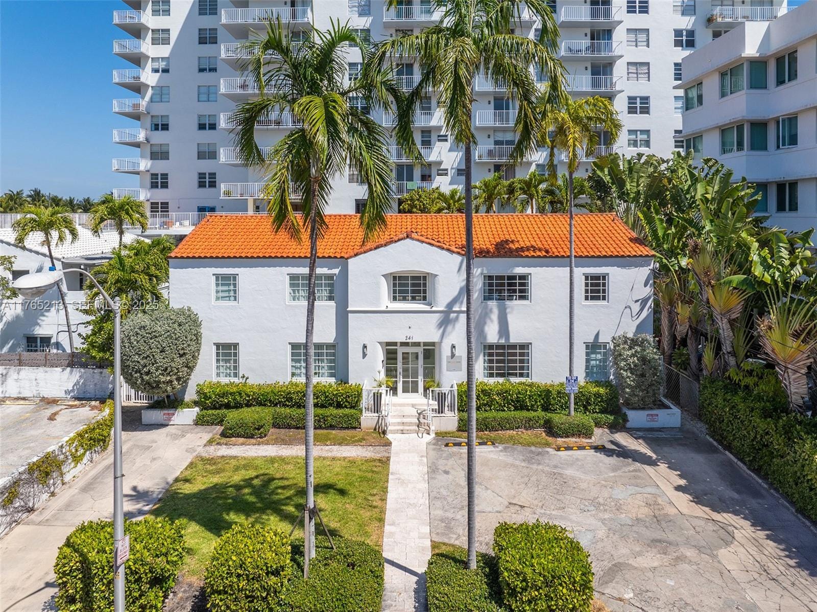 241 28th Street, Miami Beach, FL 33140