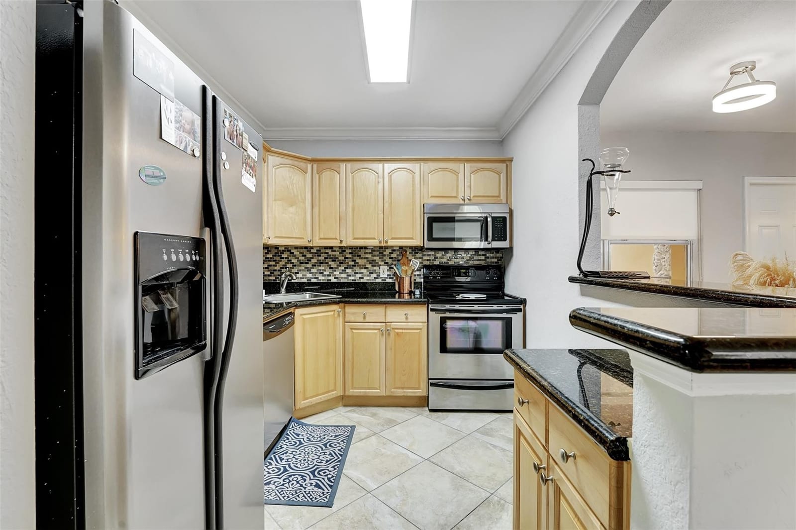 744 NE 14th Avenue 4, Fort Lauderdale, FL 33304 photo 17