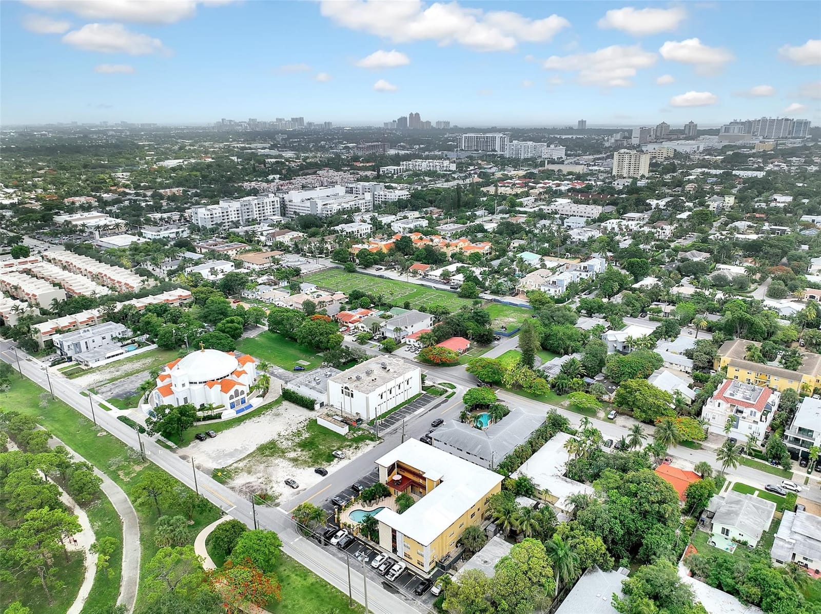 744 NE 14th Avenue 4, Fort Lauderdale, FL 33304 photo 4