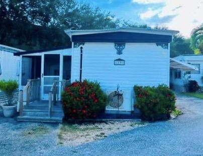 33 E Easy Street E, sold in Hypoluxo Harbor Club Co-Op, Hypoluxo, FL