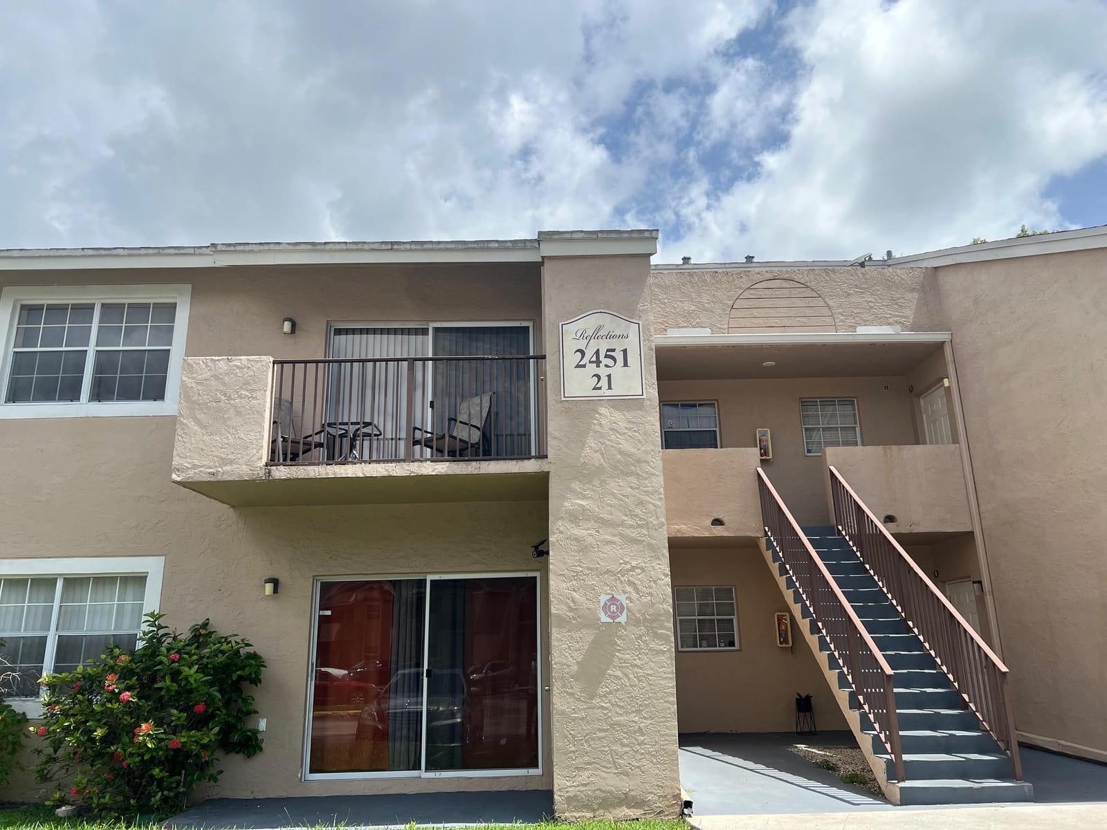 2451 NW 96th Terrace 21G, Hollywood, FL 33024