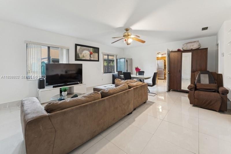 11610 NE 6th Avenue, Biscayne Park, FL 33161 photo 4