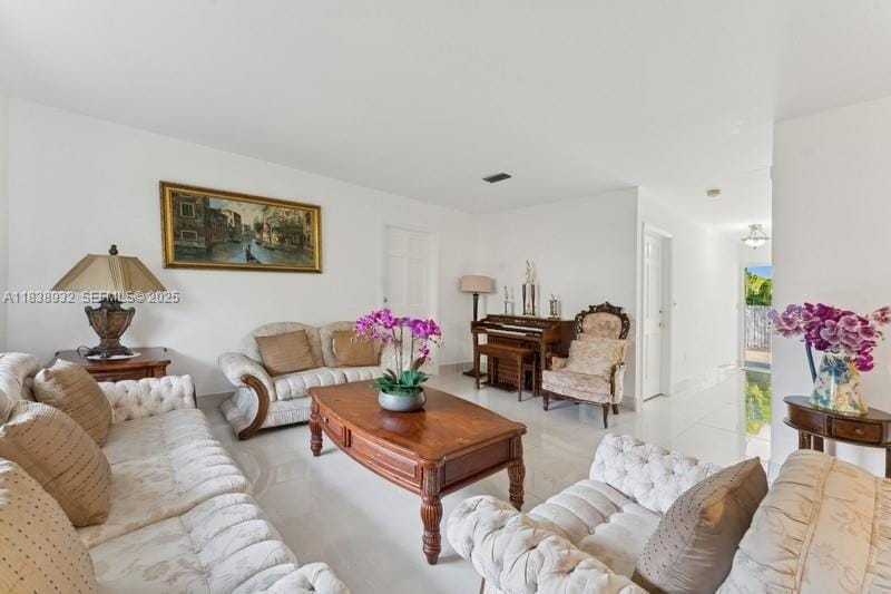 11610 NE 6th Avenue, Biscayne Park, FL 33161 photo 9