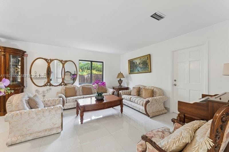 11610 NE 6th Avenue, Biscayne Park, FL 33161 photo 10