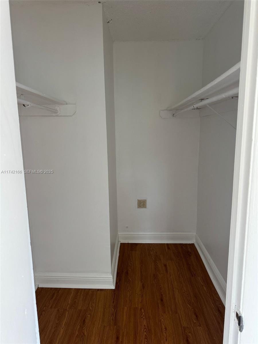 484 NW 165th St Road A-516, Miami, FL 33169 photo 9