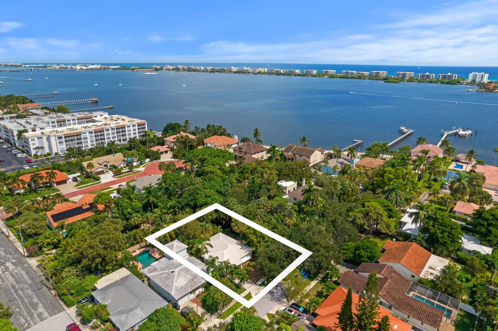 90 17th Avenue S, Lake Worth Beach, FL 33460 photo 2