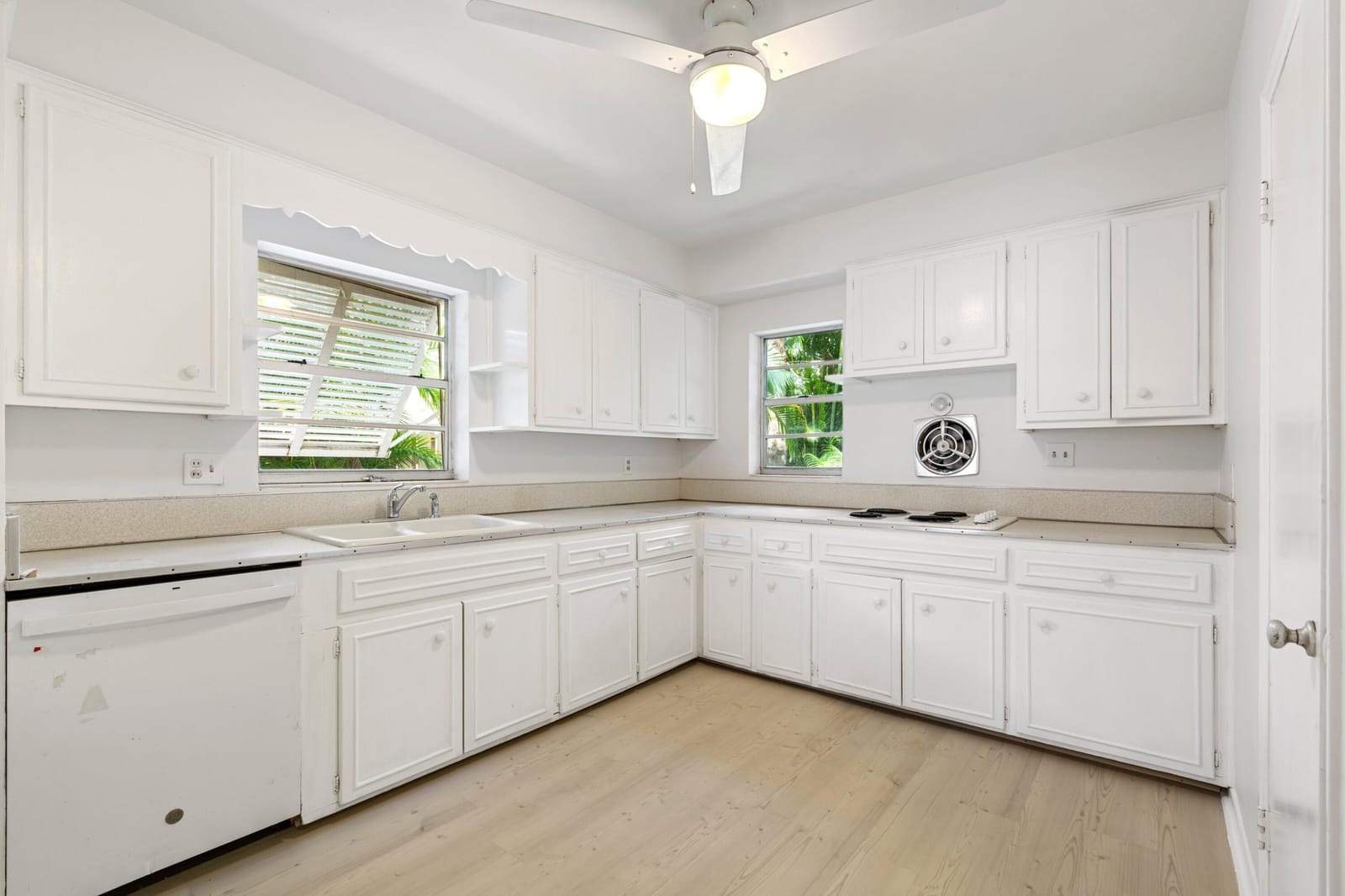 90 17th Avenue S, Lake Worth Beach, FL 33460 photo 8