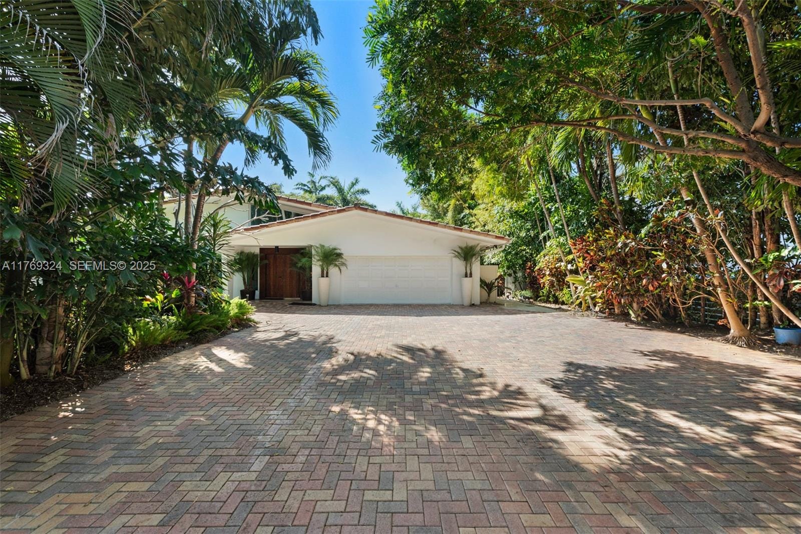 210 Ocean Boulevard, Golden Beach, FL 33160 photo 3