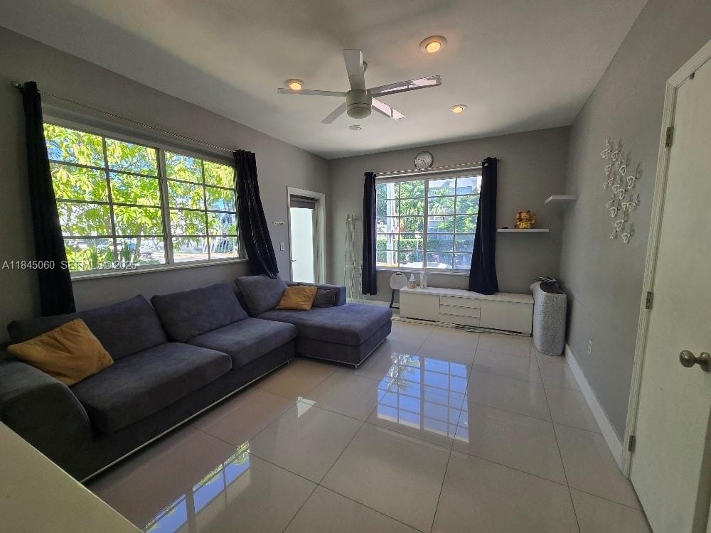 600 Michigan Avenue 1, Miami Beach, FL 33139