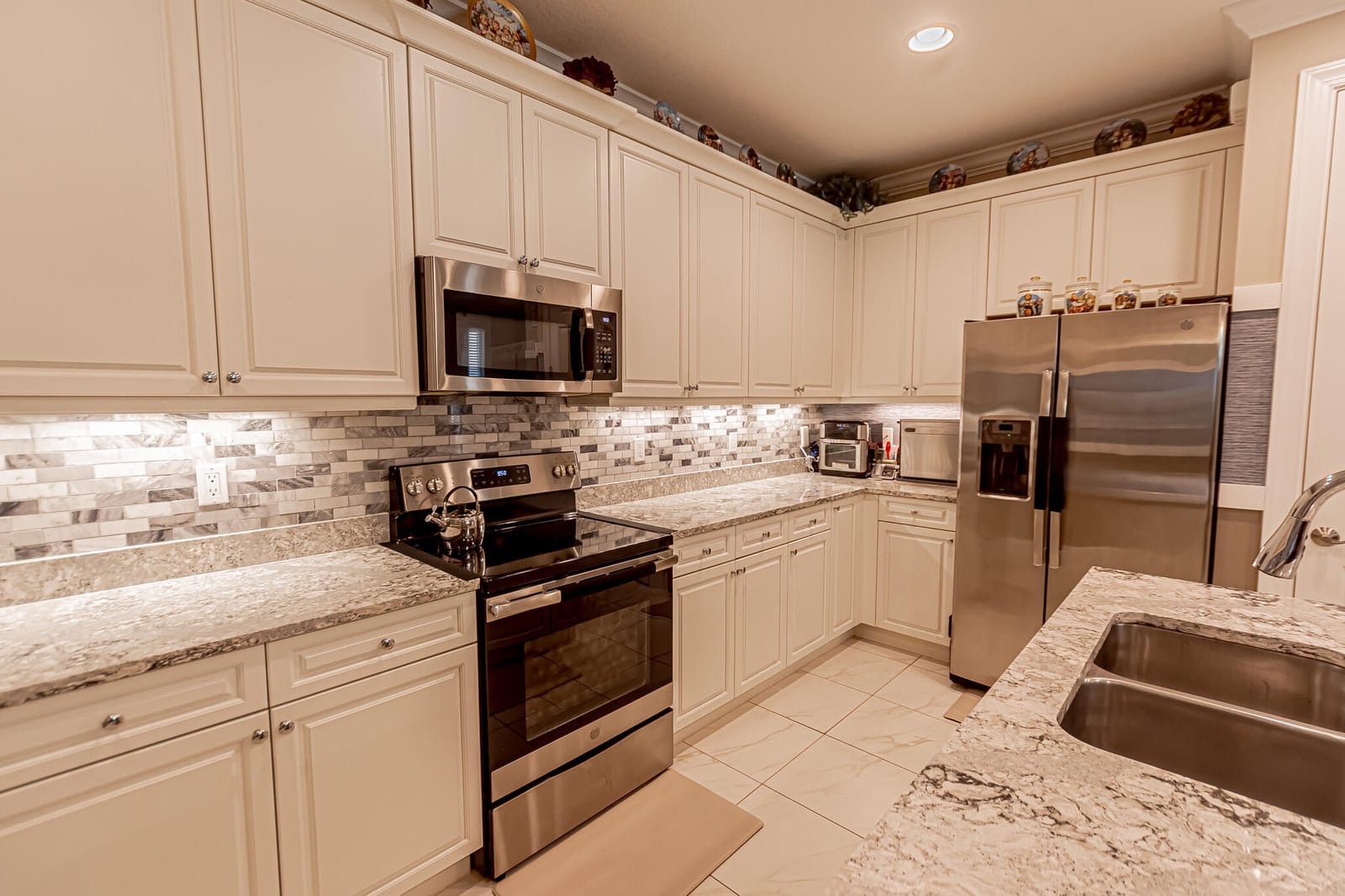 24064 SW Firenze Way, Port St. Lucie, FL 34986 photo 9