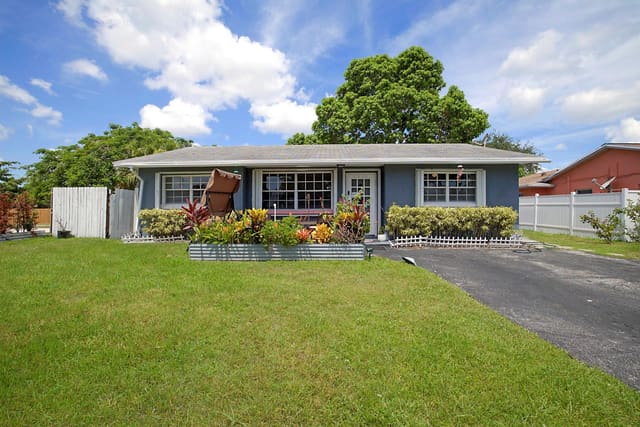 1951 NE 1st Way, sold in Boynton Ridge, Boynton Beach, FL