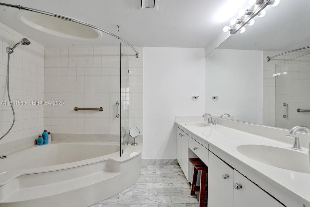 2000 Towerside Terrace 604, Miami, FL 33138 photo 13