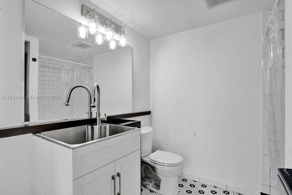 2000 Towerside Terrace 604, Miami, FL 33138 photo 17