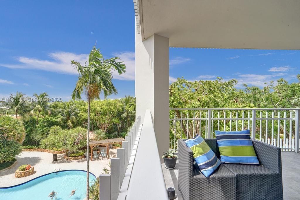 2000 Towerside Terrace 604, Miami, FL 33138 photo 4