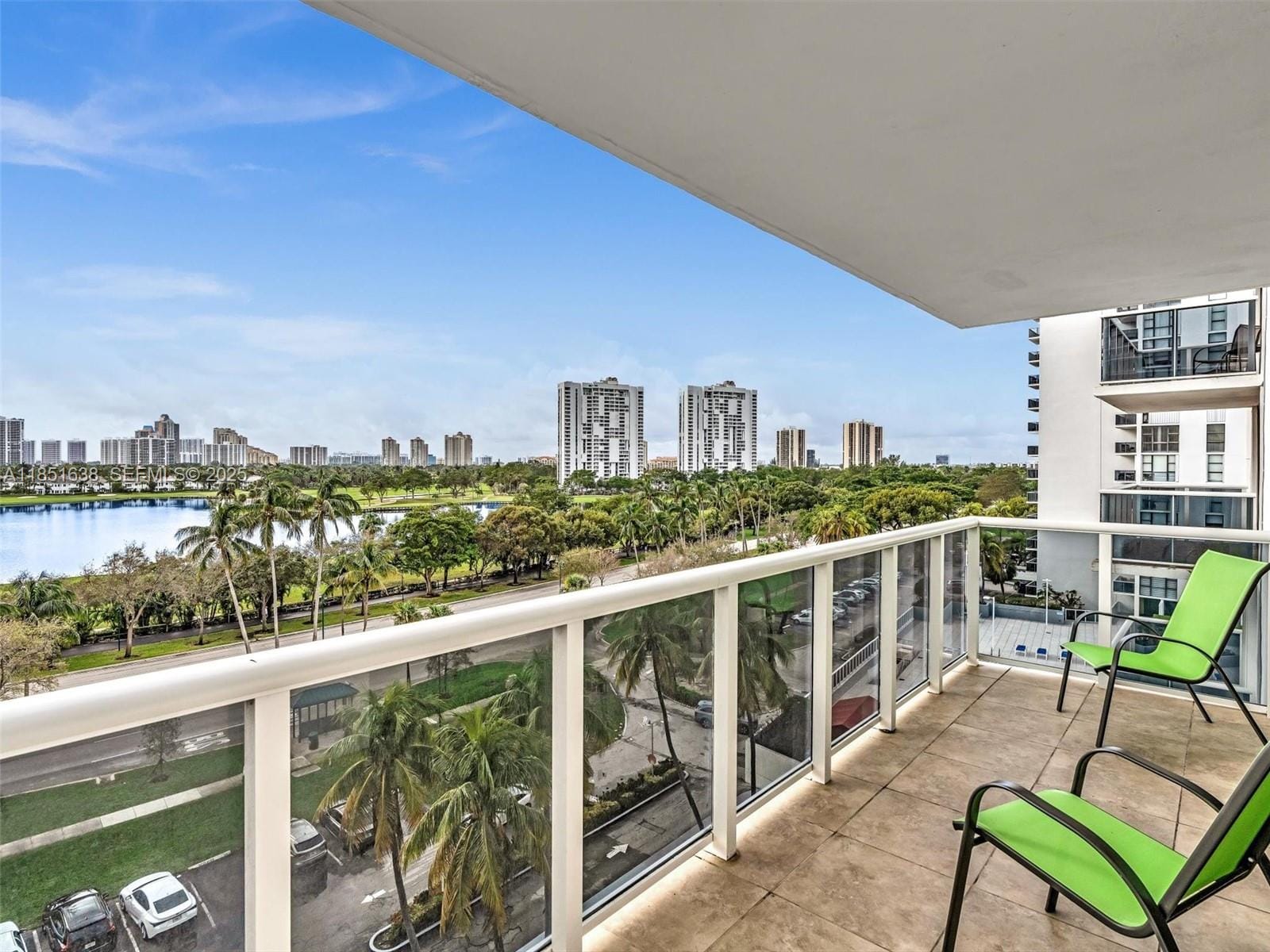 3675 N Country Club Drive 707, Aventura, FL 33180 photo 20
