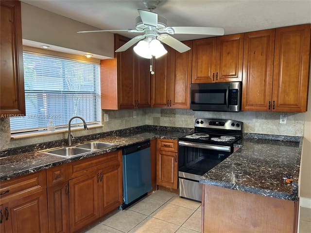 5818 Swordfish Court D, Tamarac, FL 33319