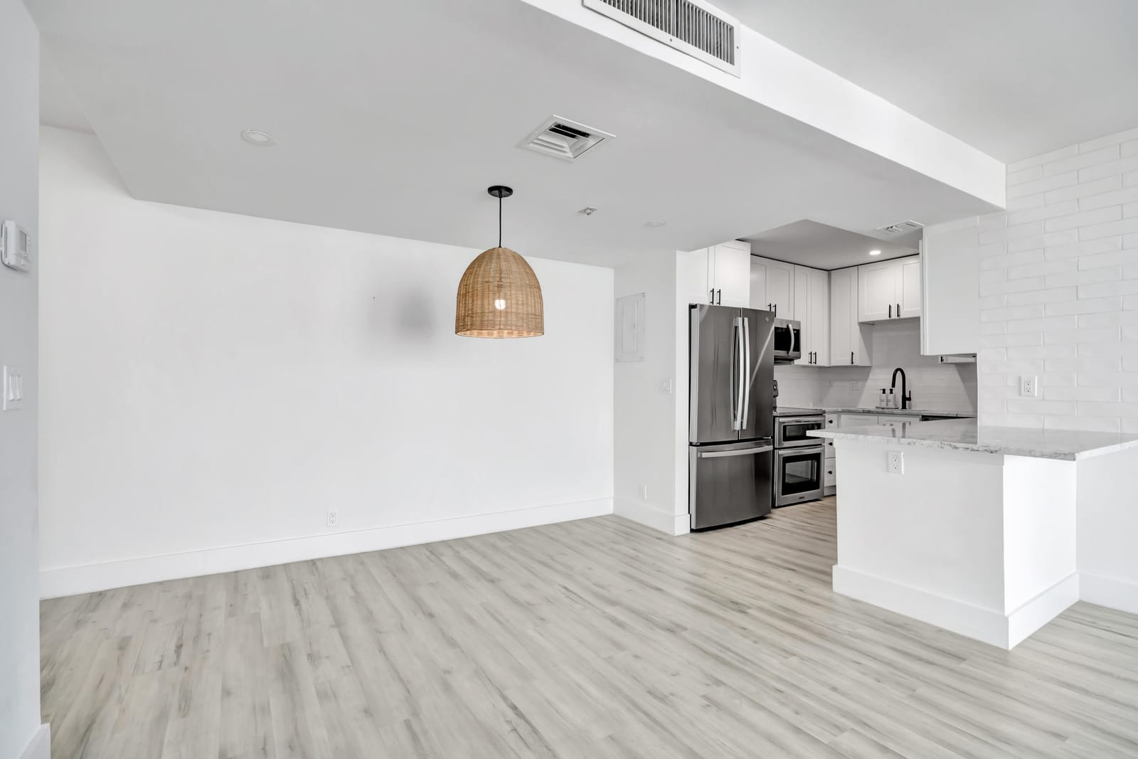 336 Golfview Road 1104, North Palm Beach, FL 33408 photo 4