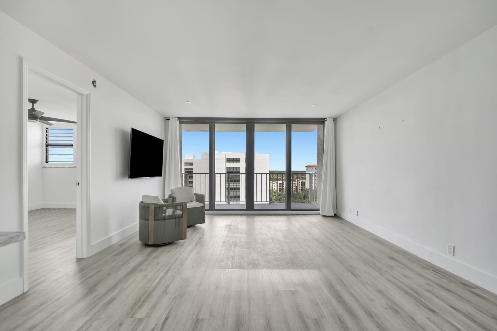 336 Golfview Road 1104, North Palm Beach, FL 33408 photo 9