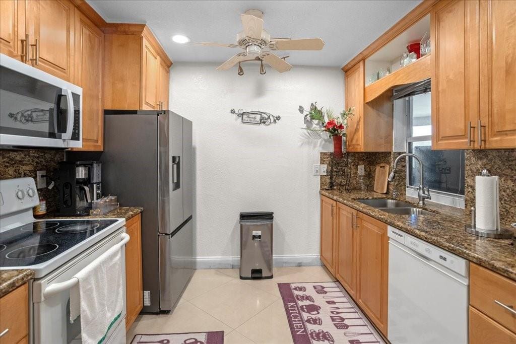 1030 NW 49th Street, Deerfield Beach, FL 33064 photo 3