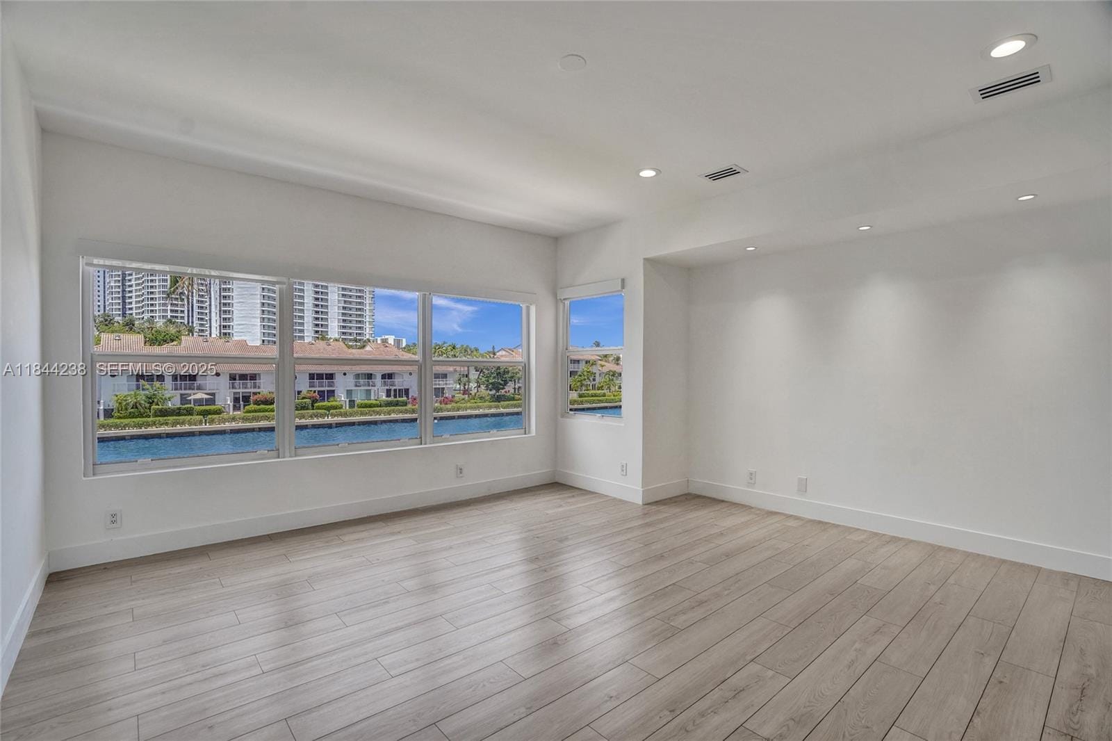 3757 NE 208th Terrace, Aventura, FL 33180 photo 29